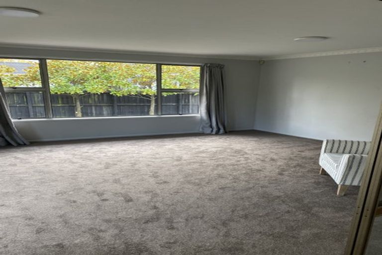 Photo of property in 1/27 Thorrington Road, Cashmere, Christchurch, 8022