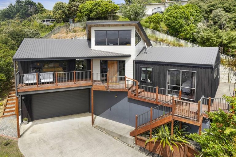 Photo of property in 20 Shackle Lane, Whitby, Porirua, 5024