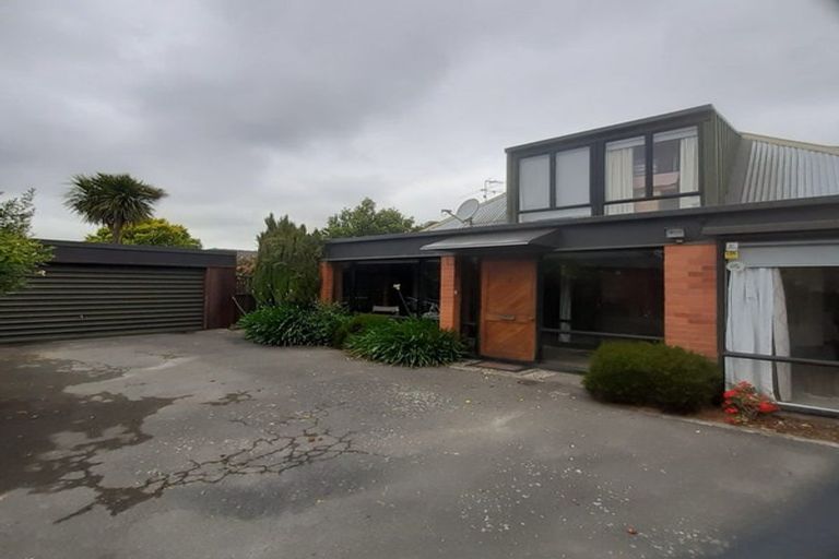 Photo of property in 10 Peel Street, Strowan, Christchurch, 8052