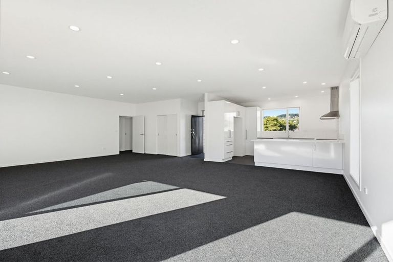 Photo of property in 28 Baxendale Drive, Matipo Heights, Rotorua, 3015