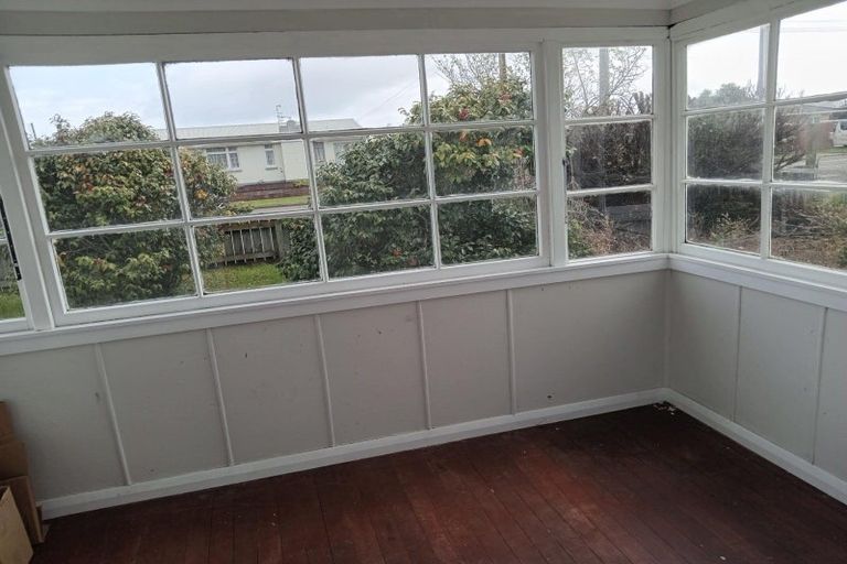 Photo of property in 23 Johnston Street, Foxton, 4814