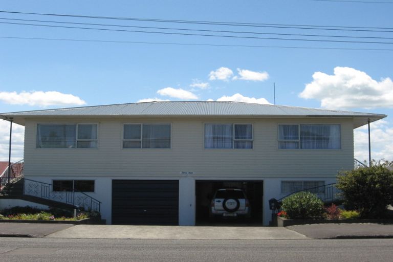 Photo of property in 2/2 Campbell Street, Whanganui, 4500