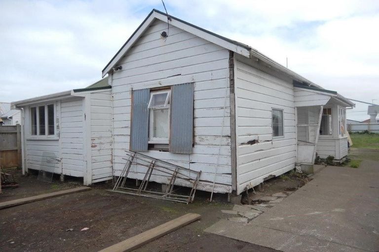 Photo of property in 9 Princes Street, Hawera, 4610