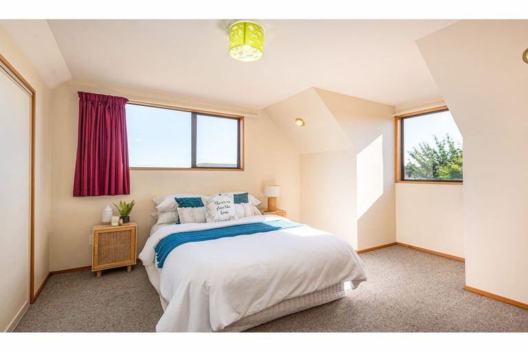 Photo of property in 381 Harewood Road, Bishopdale, Christchurch, 8053