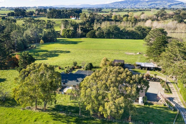Photo of property in 34 Hazelhurst Line, Kelvin Grove, Palmerston North, 4470