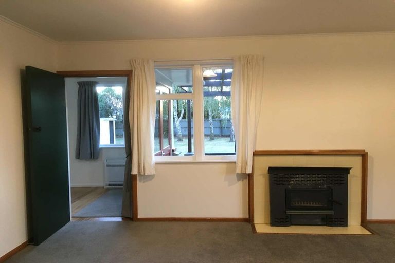 Photo of property in 1 Longden Street, Darfield, 7510