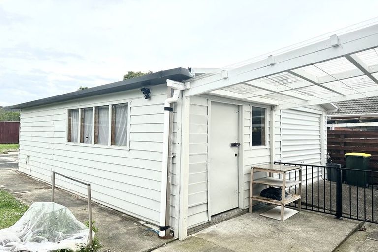 Photo of property in 18 Langford Street, Naenae, Lower Hutt, 5011