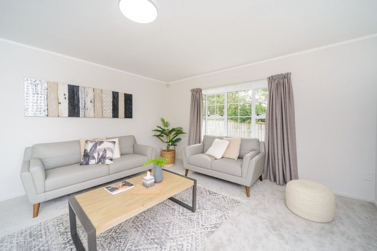 Photo of property in 155 Summerhill Drive, Fitzherbert, Palmerston North, 4410