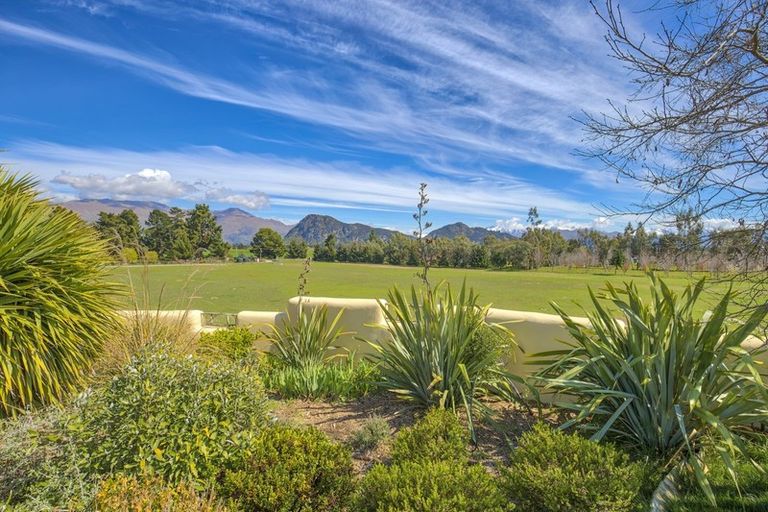 Photo of property in 40 Halliday Road, Wanaka, 9382