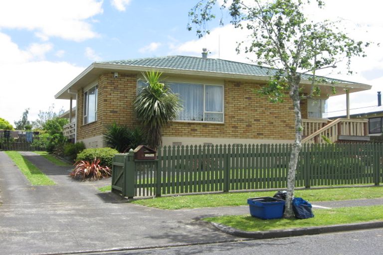 Photo of property in 30 Morrow Terrace, Pukekohe, 2120