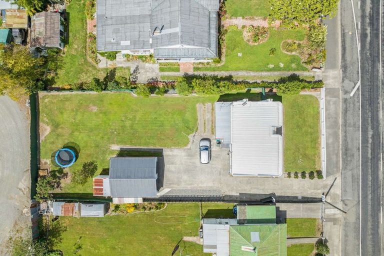 Photo of property in 3 Great North Road, Waipawa, 4210
