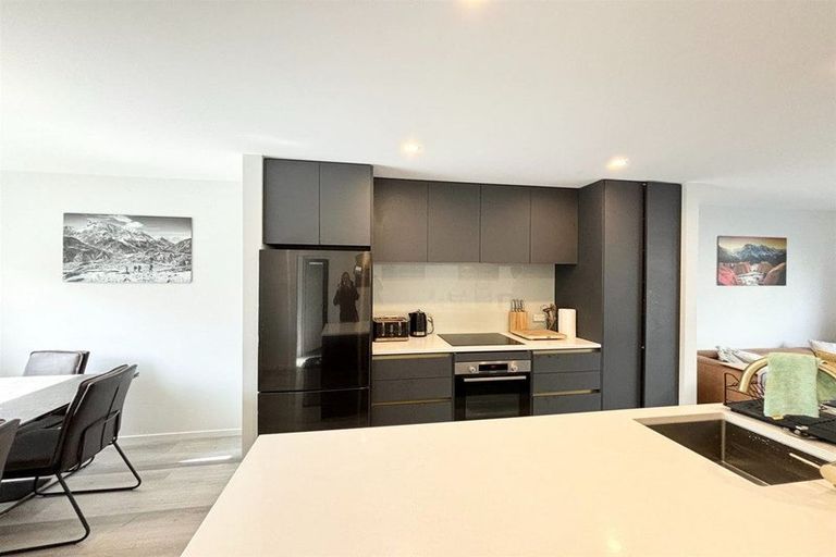 Photo of property in 2/85 Brockworth Place, Riccarton, Christchurch, 8011