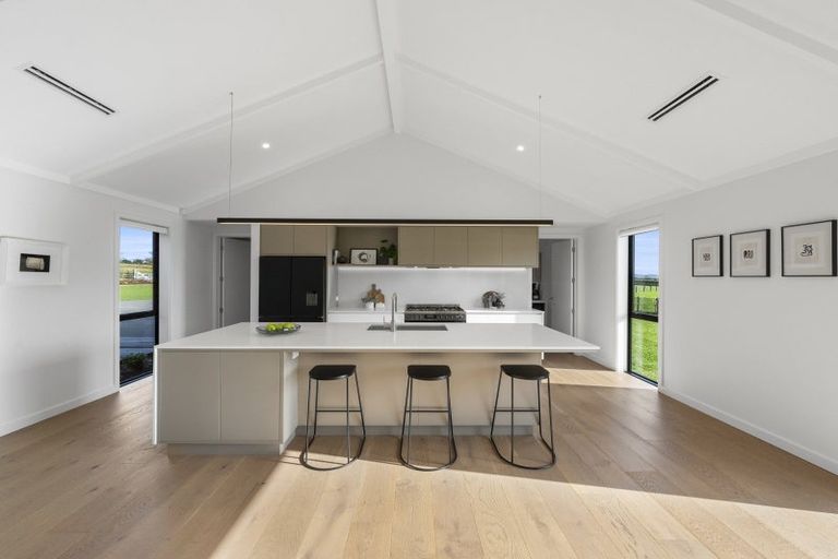 Photo of property in 58 Kidd Road, Waiuku, 2682