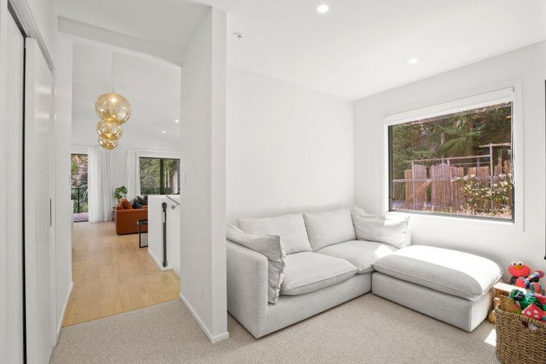 Photo of property in 6e Burns Street, Westown, New Plymouth, 4310