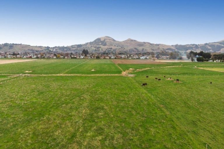 Photo of property in 101 Dukes Road North, Mosgiel, 9092