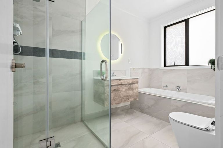 Photo of property in 5 Sydney Place, Flagstaff, Hamilton, 3210
