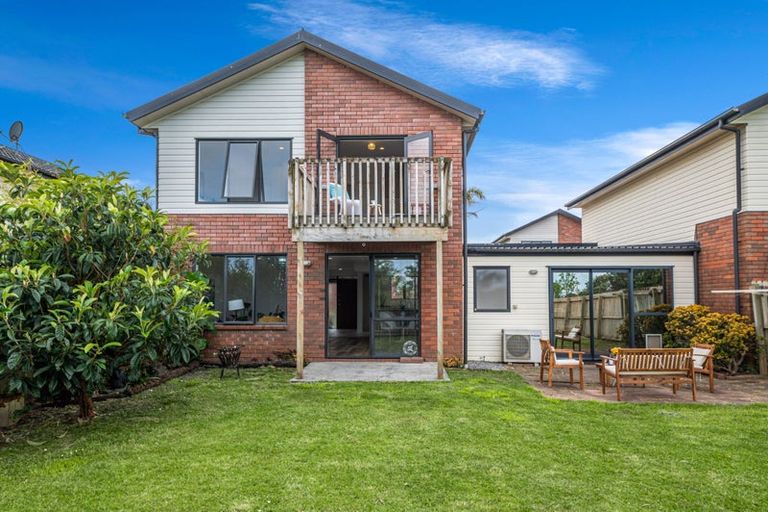 Photo of property in 32 Secoia Crescent, Mangere, Auckland, 2022