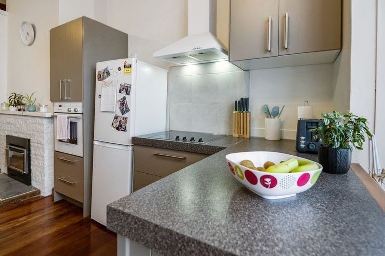 Photo of property in 1/1 Outram Road, Akina, Hastings, 4122