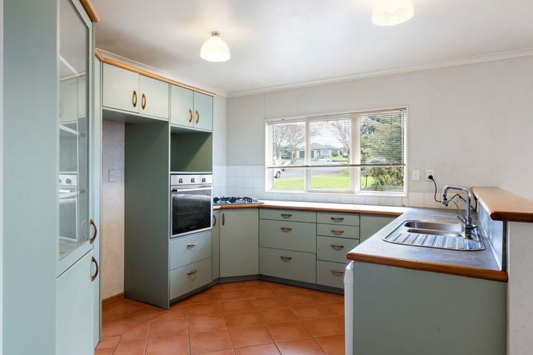 Photo of property in 7 Glenburn Place, Nawton, Hamilton, 3200