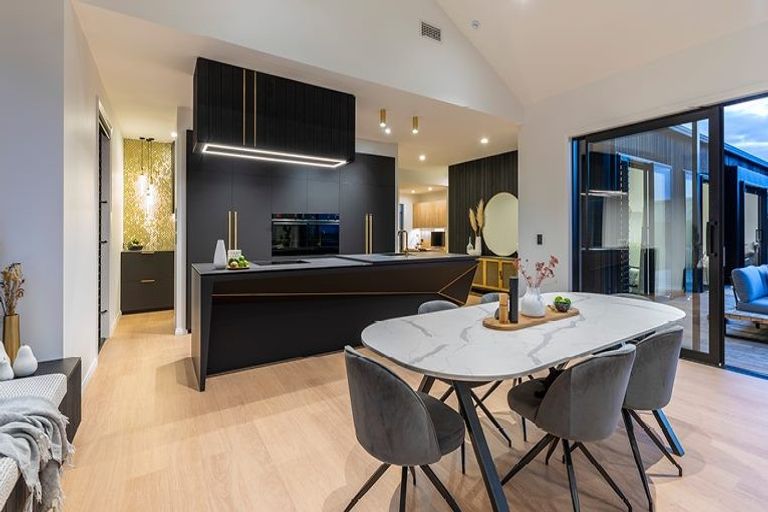 Photo of property in 298 Kitchener Road, Pukekohe, 2120