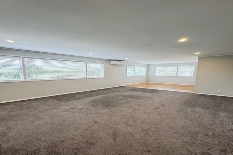 Photo of property in 81 Roseberry Avenue, Birkenhead, Auckland, 0626