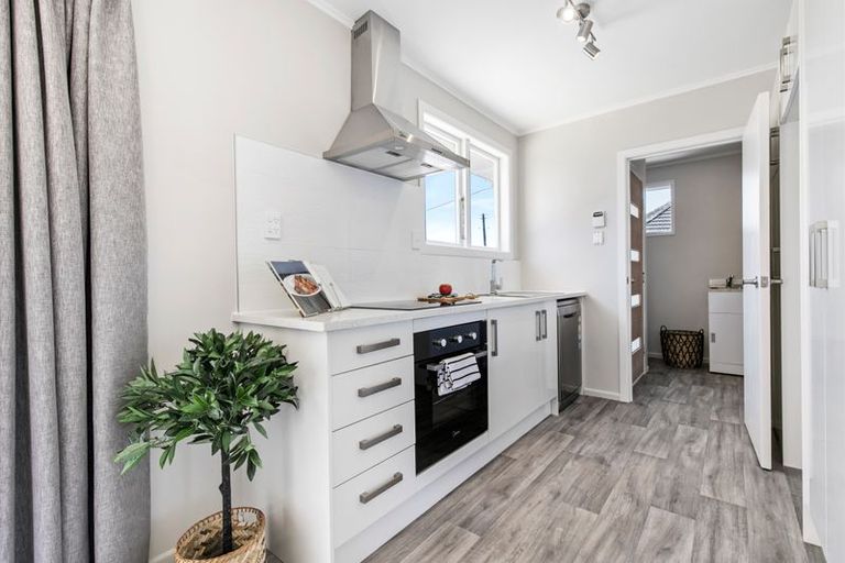 Photo of property in 3 Gee Place, Mangere East, Auckland, 2022