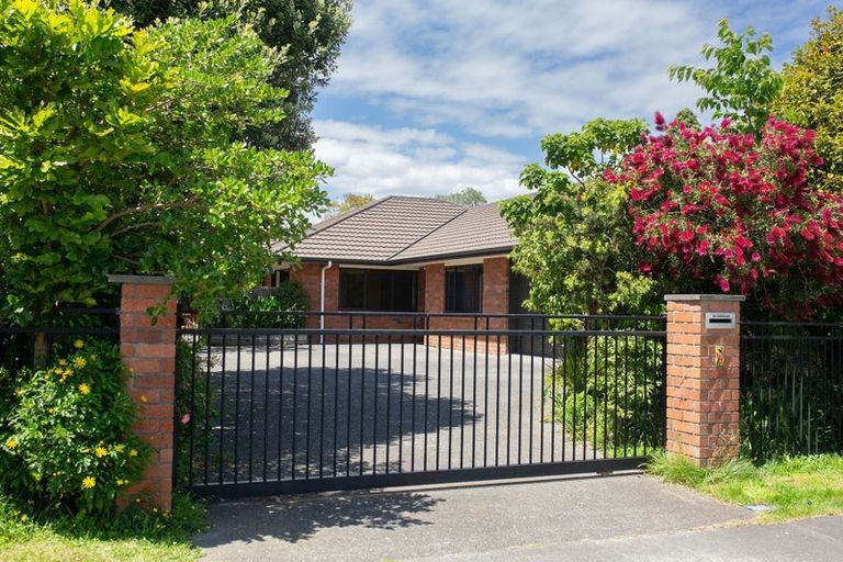 Photo of property in 6 Nimmo Avenue, Waikanae, 5036