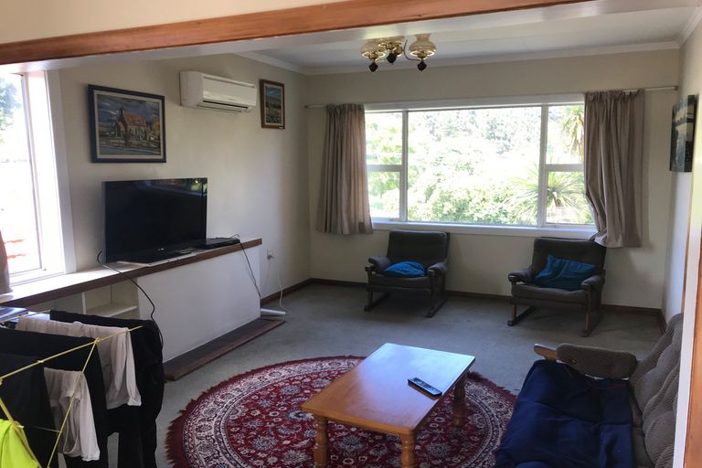 Photo of property in 18 Frasers Road, Glenross, Dunedin, 9011