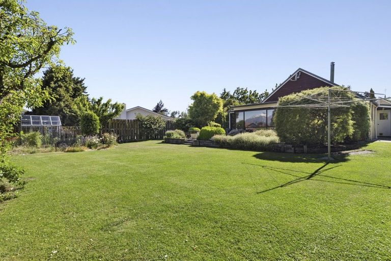 Photo of property in 4 Kidson Lane, Wanaka, 9305