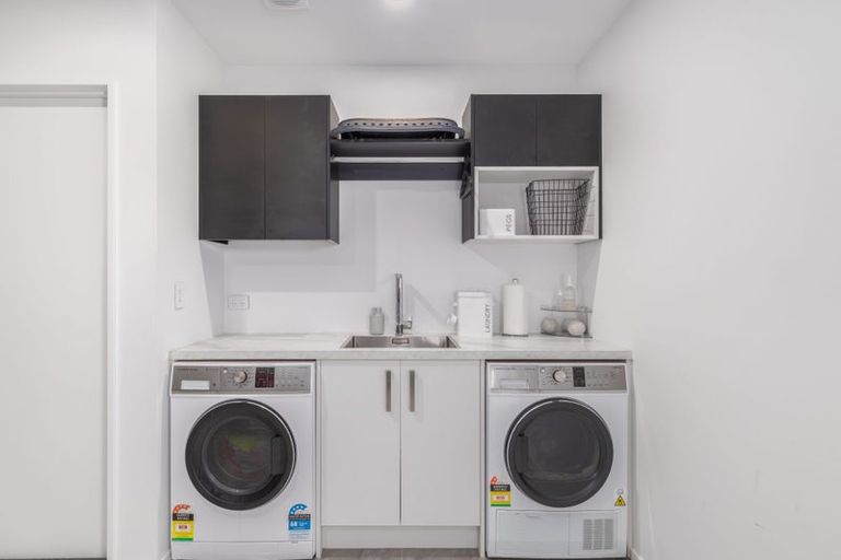 Photo of property in 5 Chrysolite Place, Belfast, Christchurch, 8051