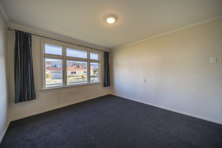 Photo of property in 12 Sutherland Street, Te Anau, 9600