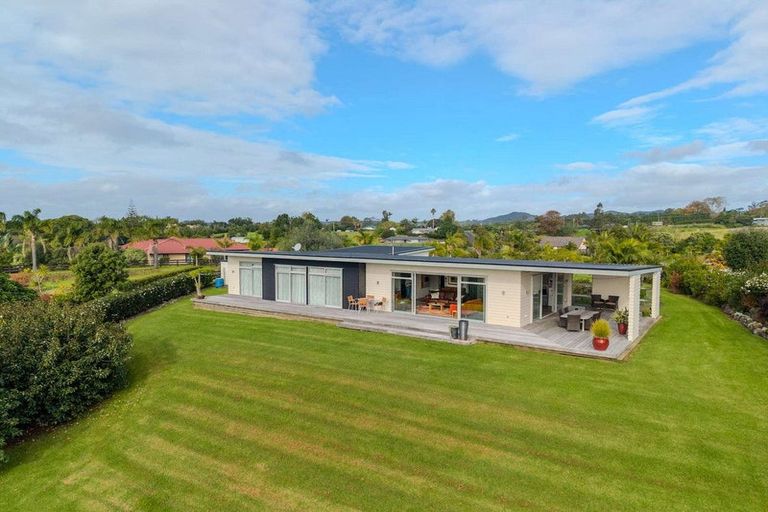 Photo of property in 18 Greenway Drive, Kerikeri, 0230