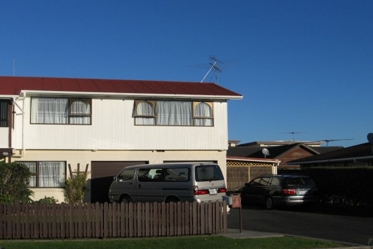 Photo of property in 1 Nukumea Common, Orewa, 0931