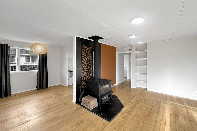 Photo of property in 17 Maria Place, Turangi, 3334