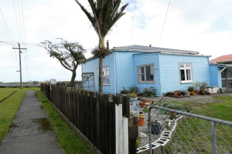 Photo of property in 9 Fox Street, Cobden, Greymouth, 7802