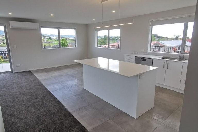 Photo of property in 1 Lomay Place, Te Puke, 3119