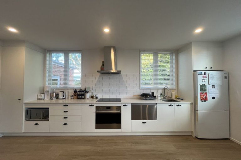 Photo of property in 9d Meadowville Avenue, Spreydon, Christchurch, 8024