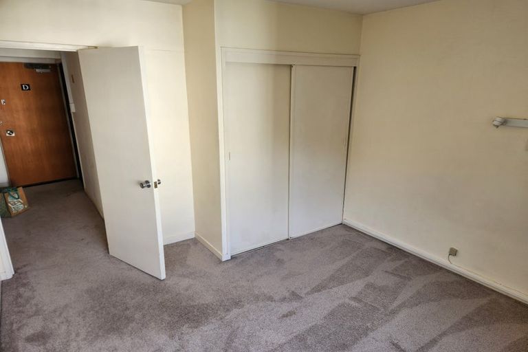 Photo of property in Mansfield Towers, 1 Grant Road, Thorndon, Wellington, 6011