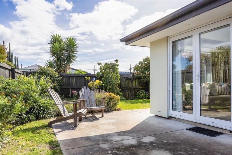 Photo of property in 355 Bower Avenue, North New Brighton, Christchurch, 8083