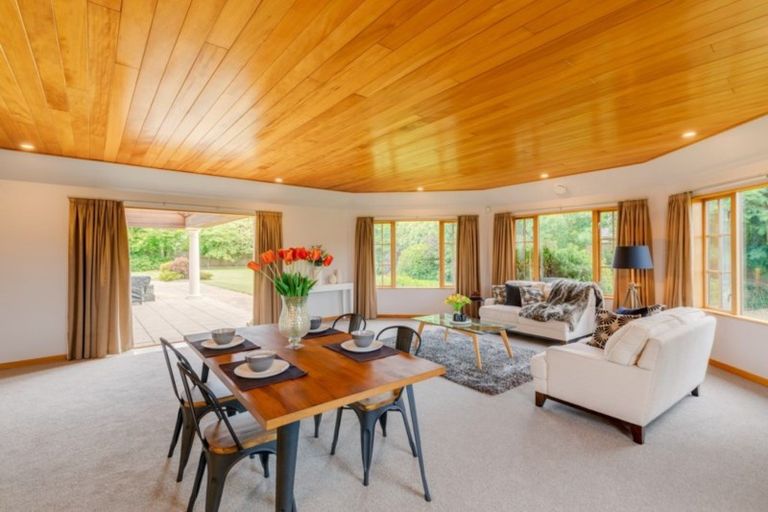 Photo of property in 9 Stonebridge Way, Prebbleton, 7604