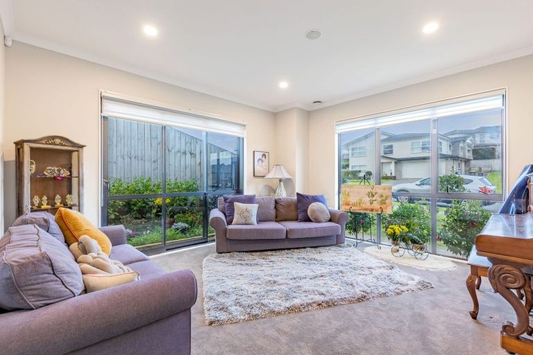 Photo of property in 136 Jeffs Road, Flat Bush, Auckland, 2016