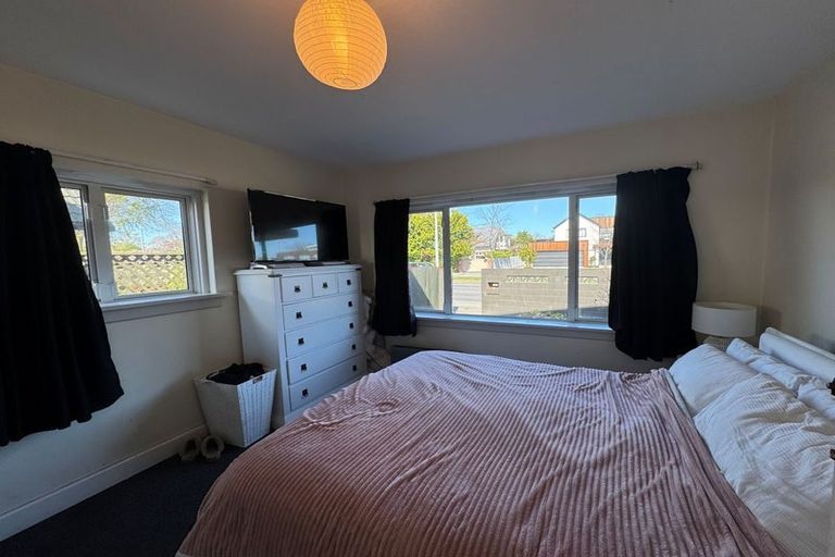 Photo of property in 196 Fendalton Road, Fendalton, Christchurch, 8052