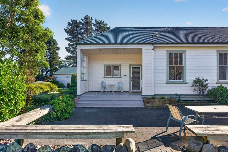 Photo of property in 52 Longwood Road, South Featherston, Featherston, 5771