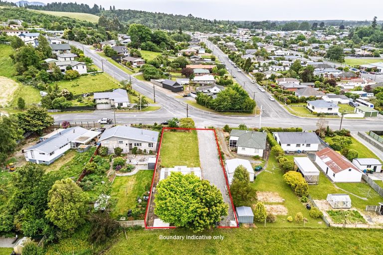 Photo of property in 22 Huffey Street, Geraldine, 7930