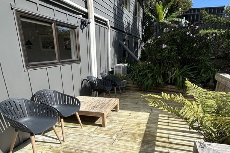 Photo of property in 19 Bay View Road, Raglan, 3225