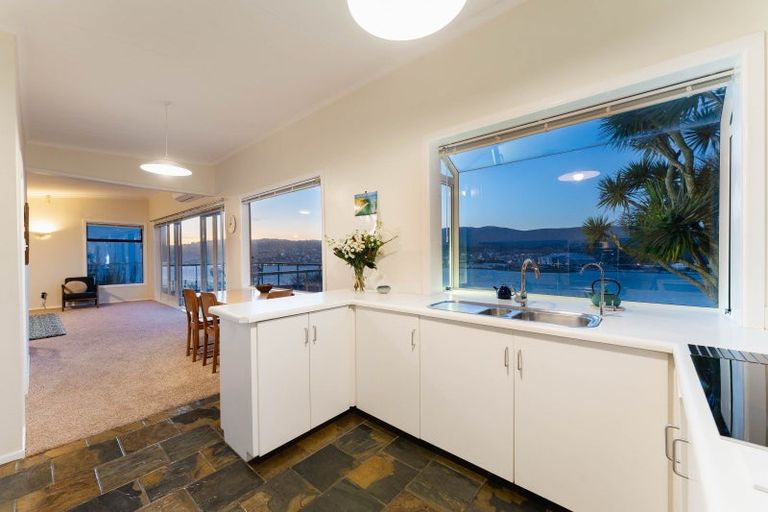 Photo of property in 93 Doon Street, Vauxhall, Dunedin, 9013