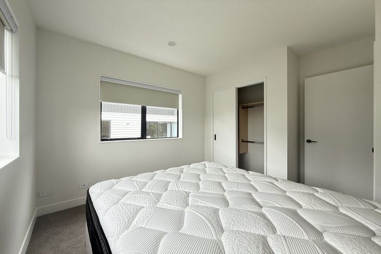 Photo of property in 77 Kewa Road, Albany Heights, Auckland, 0632
