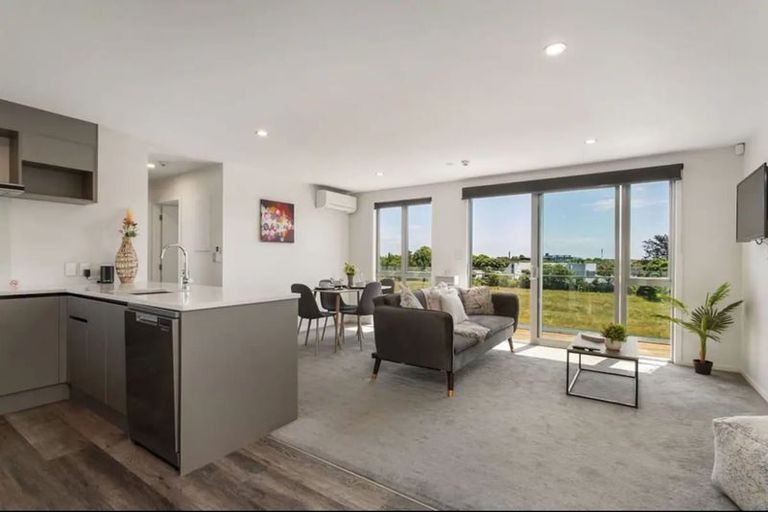 Photo of property in 304/871 Colombo Street, Christchurch Central, Christchurch, 8013
