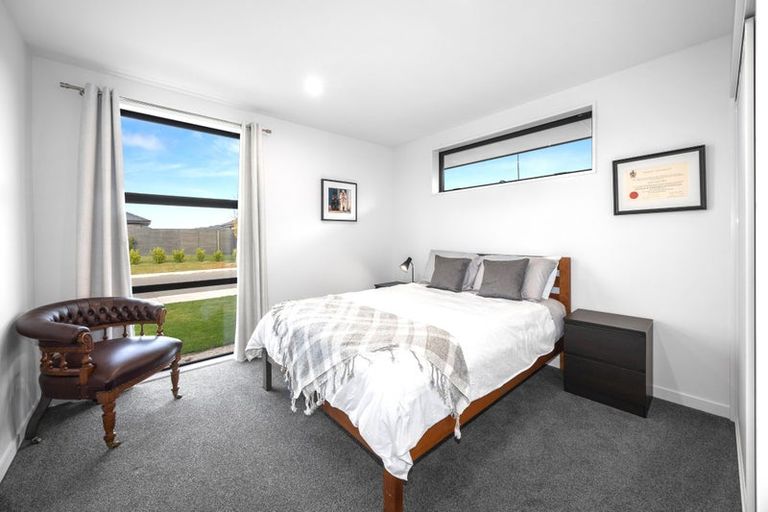 Photo of property in 43 Henshaw Street, Woodend, 7610