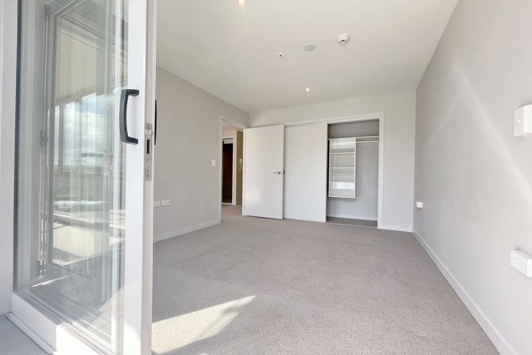 Photo of property in 604/27 Don Mckinnon Drive, Albany, Auckland, 0632